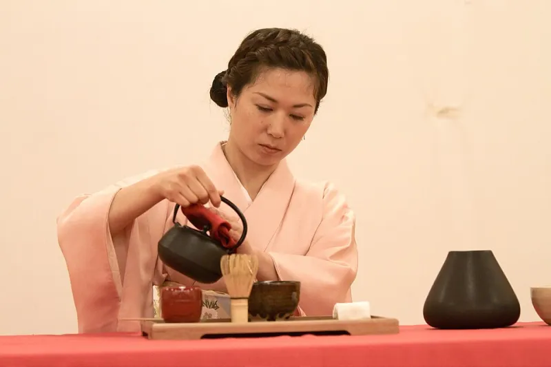 The Guest Who Speaks Last: Rethinking the Discovery Call Through Kyoto's Order of Service